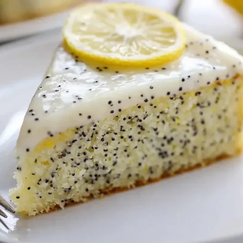 Lemon poppy seed cake