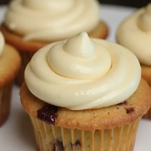 cinnamon roll cupcakes