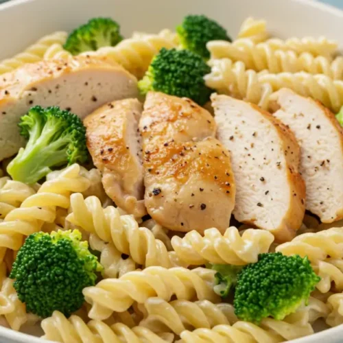 chicken broccoli pasta