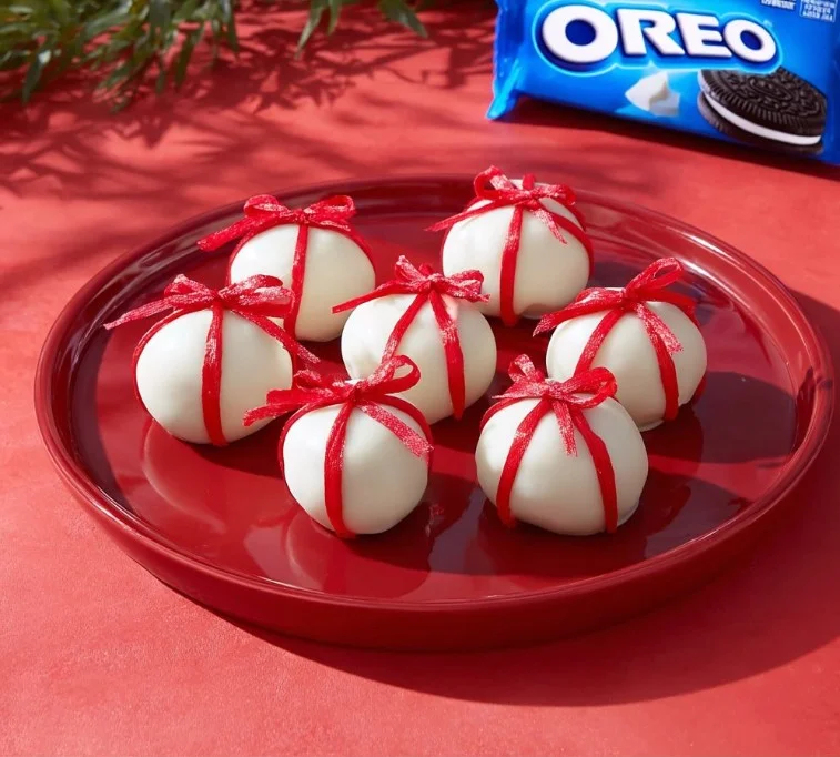 Delicious homemade Oreo Cookie Balls on a decorative plate.