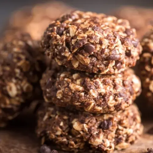 Healthy no bake cookies made with natural ingredients for a guilt-free treat.